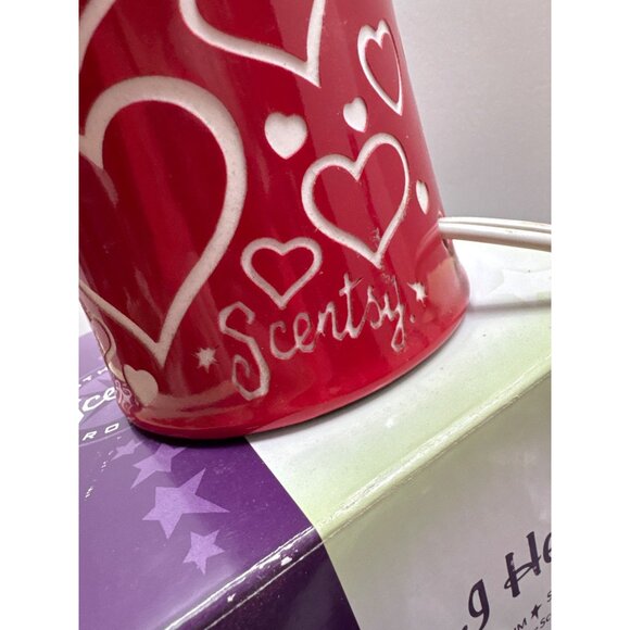 Scentsy "I Heart You" Electric Wax Warmer - Red Heart Pattern 2010 - Picture 6 of 8